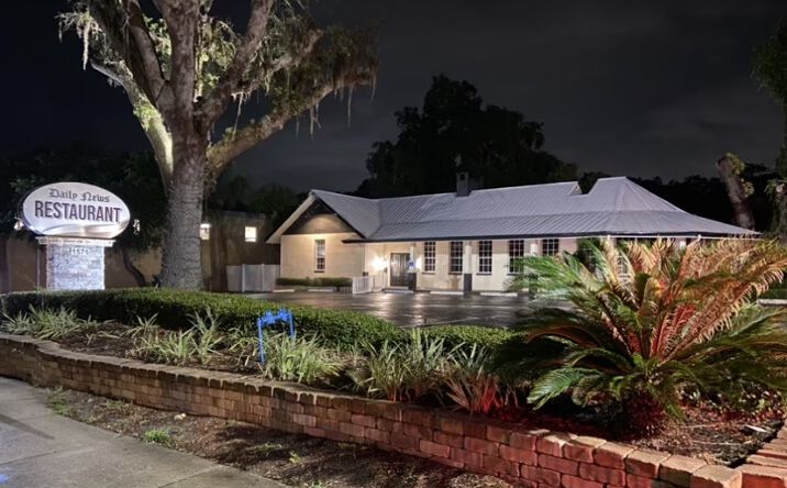 Pictures of Retail property located at 1575 S Ft Harrison Ave, Clearwater, FL 33756 for sales - image #1