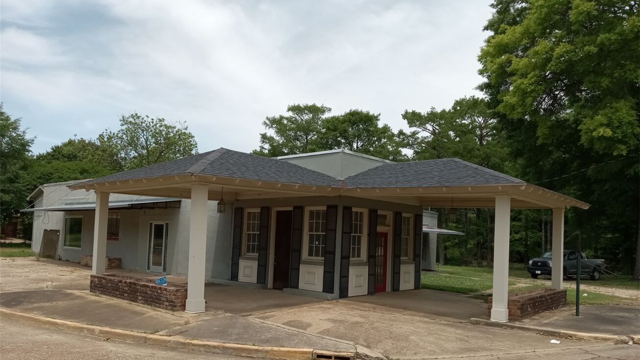 315 Main Street, Indianola, MS 38751