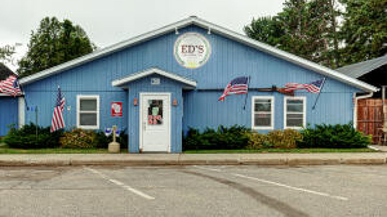 7909 Main St, Argonne, WI 54511