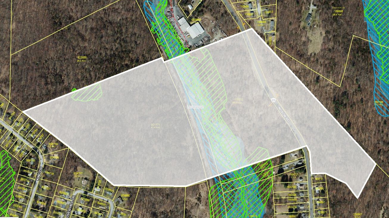 Noxon Rd, Poughkeepsie, NY 12603