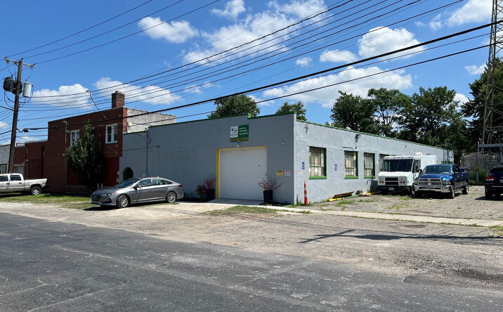 Pictures of Industrial property located at 3164 Bellevue Rd, Toledo, OH 43606 for sales - image #1