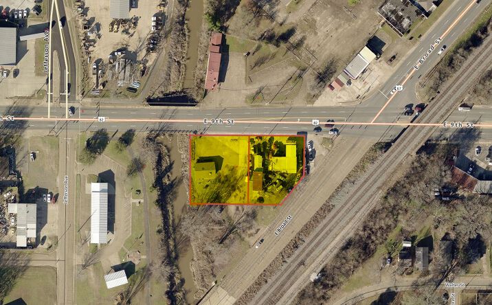 Pictures of Retail property located at 1310 E 9th St, Texarkana, AR 71854 for sales - image #1