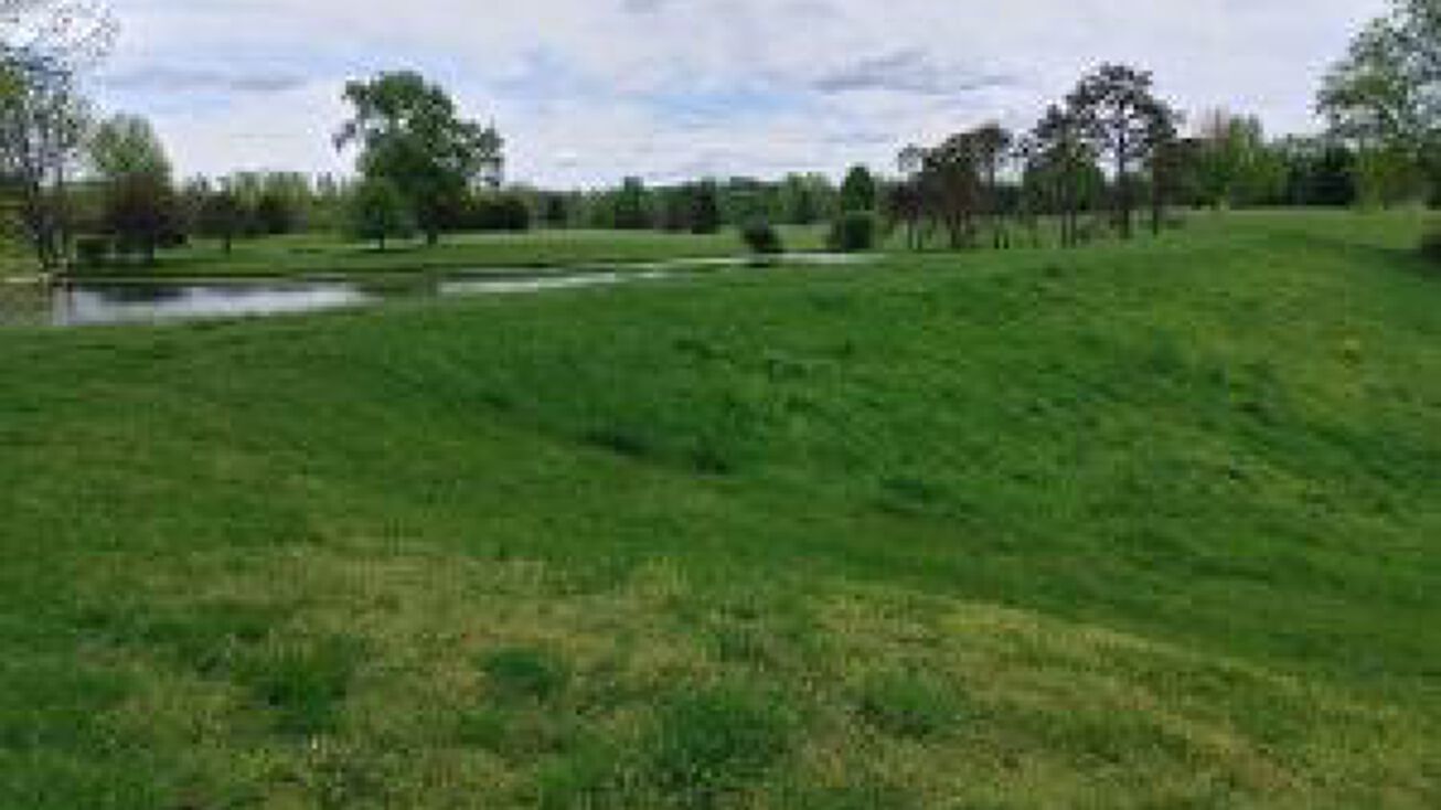 242 Coonpath Rd NE, Lancaster, OH 43130