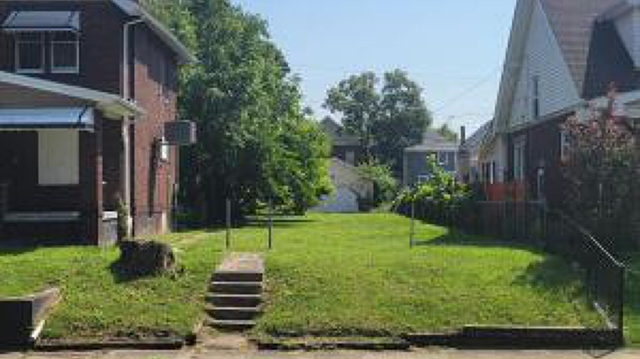 906 Linwood Avenue, Columbus, OH 43206