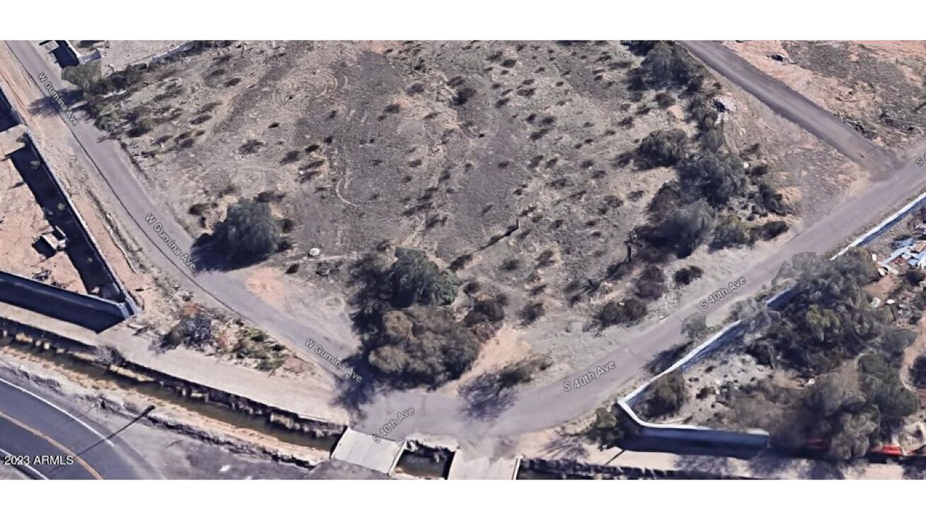 3921 Carver Rd, Laveen, AZ 85339