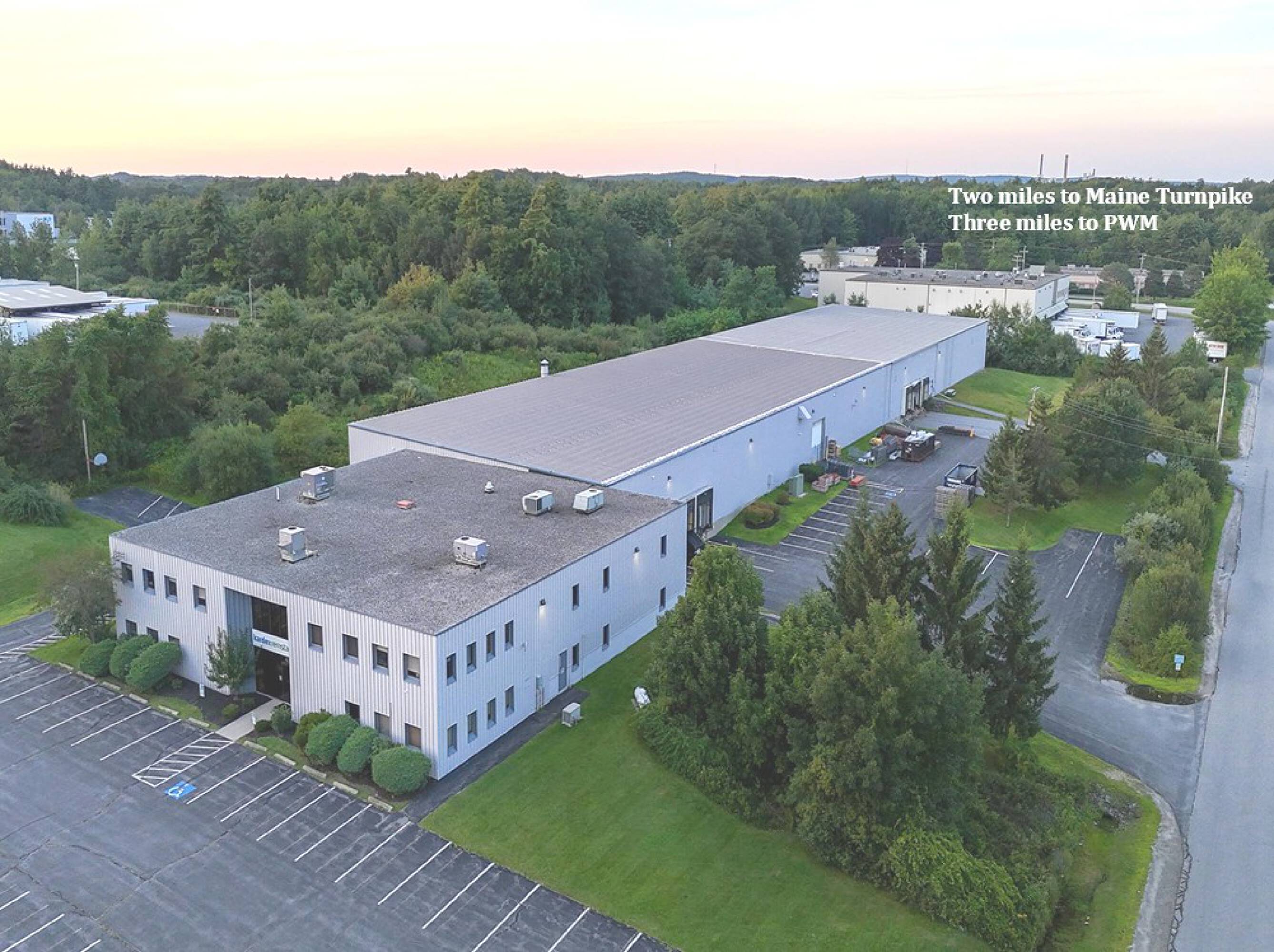 41 Eisenhower Dr, Westbrook, ME 04092