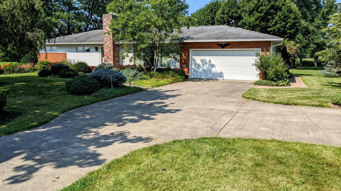 3750 Outville Rd, Granville, OH 43023