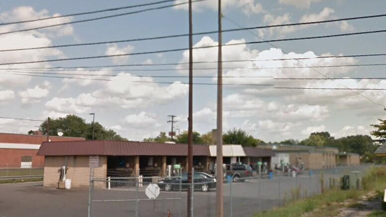 1680 Lockbourne Rd, Columbus, OH 43207