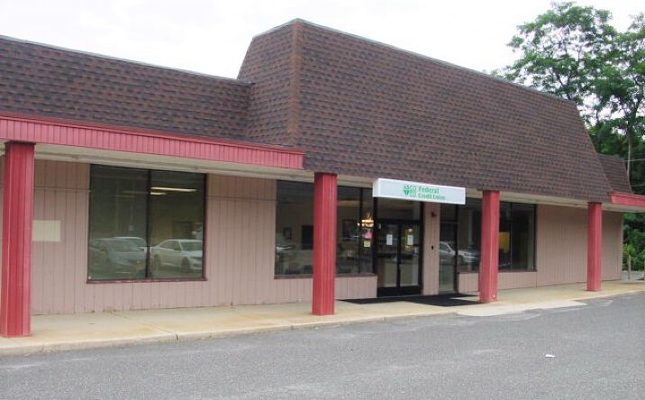 Pictures of Office property located at 621 Beverly Rancocas Rd,1H,1G,1F Willingboro, NJ, Willingboro, NJ 08046 for sales - image #1