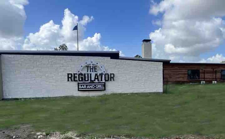 Pictures of Retail property located at 701 FM 1160, Louise, TX 77455 for sales - image #1