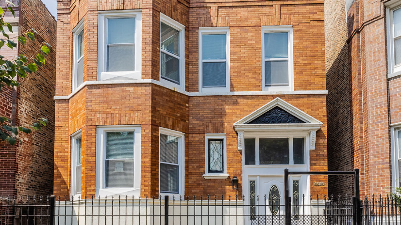 6620 S Woodlawn Ave, Chicago, IL 60637