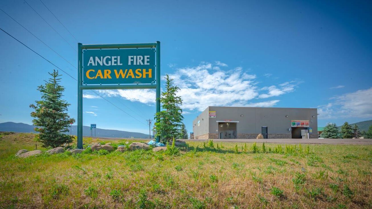 3617 Mountain View Blvd, Angel Fire, NM 87710