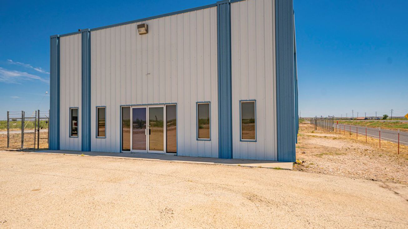 850 W I20, Penwell, TX 79776