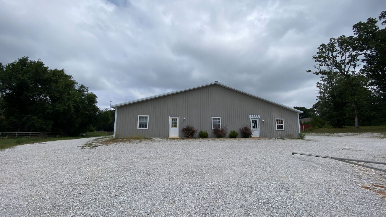 6565 Gateway Dr, Joplin, MO 64804