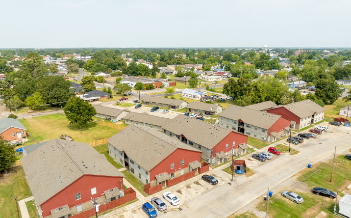 image of property at 1259 SAINT CHARLES ST Thibodaux LA 70301-4882