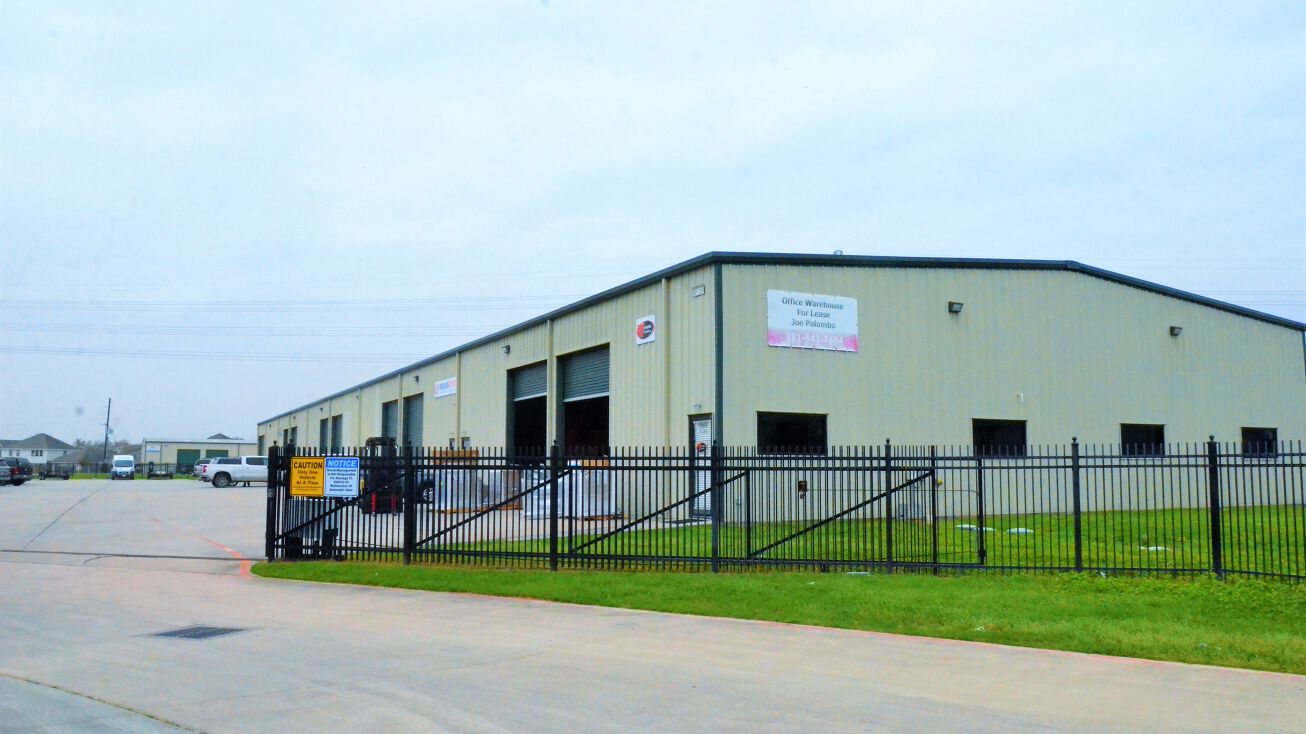 21621 Rhodes Rd, Spring, TX 77388