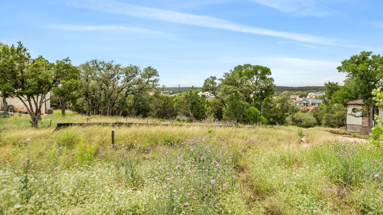 1231 Wild Rose Dr, Canyon Lake, TX 78132