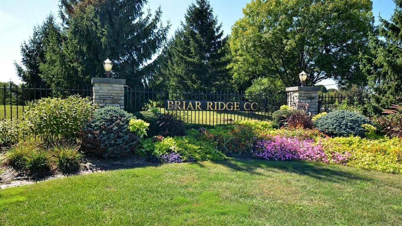 1533 Augusta Way, Dyer, IN 46311