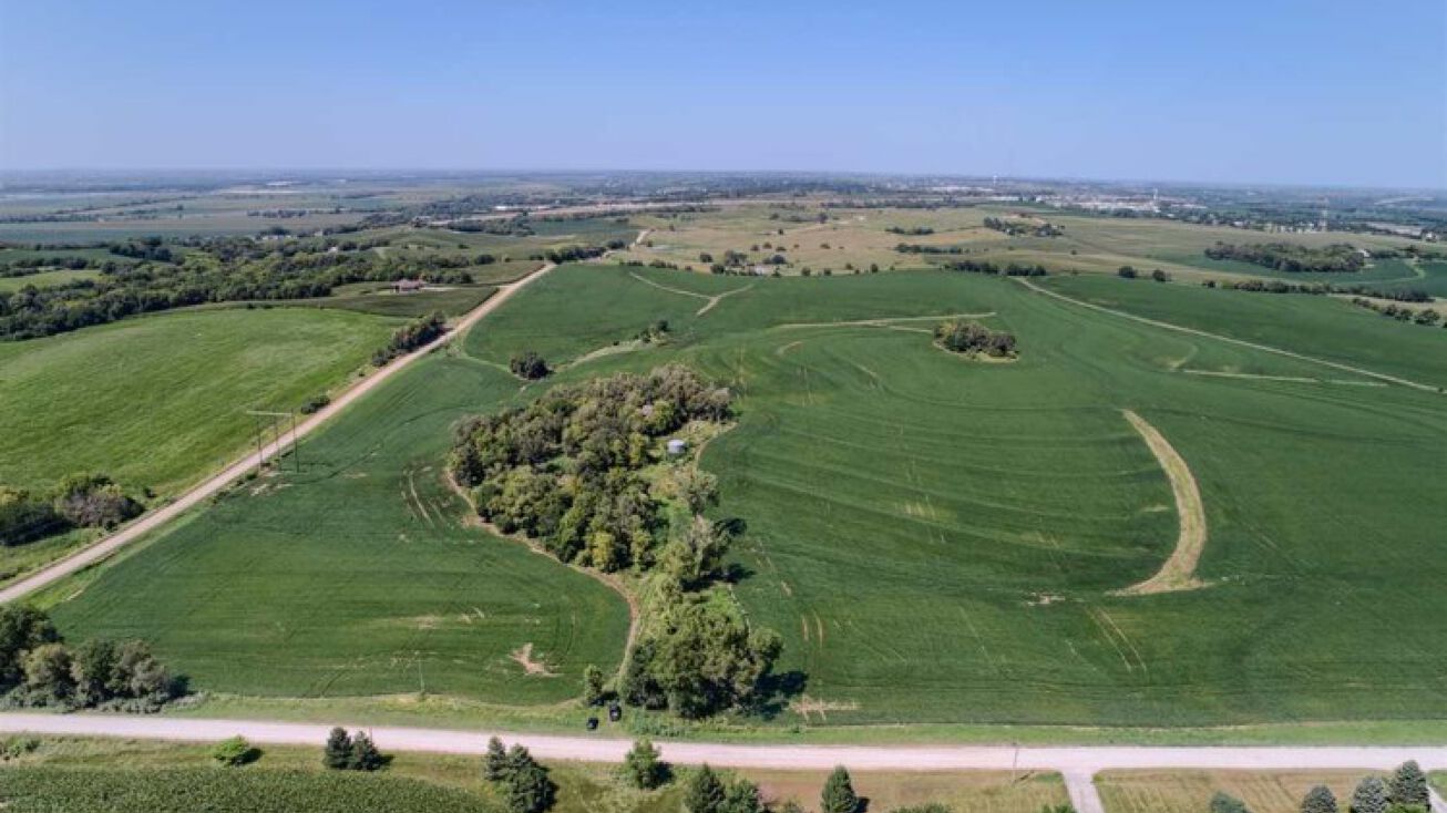 22702 Ruff Rd, Gretna, NE 68028