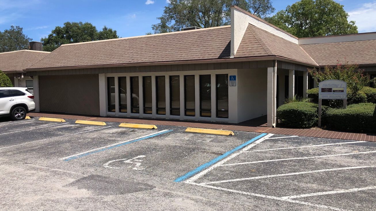 685 Palm Springs Dr, Altamonte Springs, FL 32701