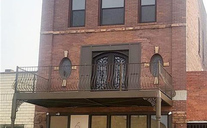 Pictures of Mixed Use property located at 822 Broadway, Lorain, OH 44052 for sales - image #1