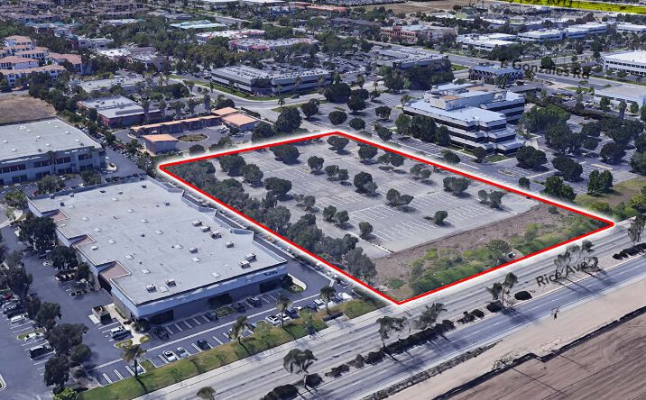 Pictures of Land property located at 1750 Solar Dr, Oxnard, CA 93030 for sales - image #1