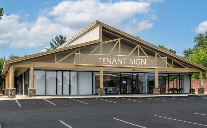 Pictures of Office property located at 2000 S Hurstbourne Pkwy, Louisville, KY 40220 for sales - image #1