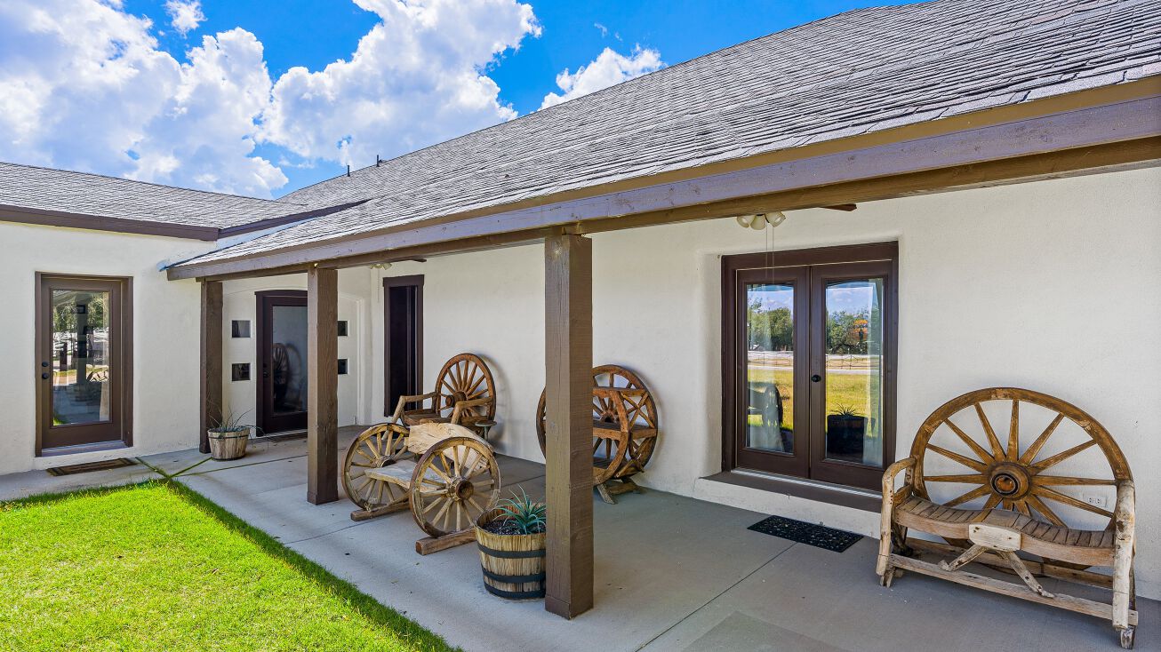 36033 S Mt Lemmon Rd, Oracle, AZ 85623