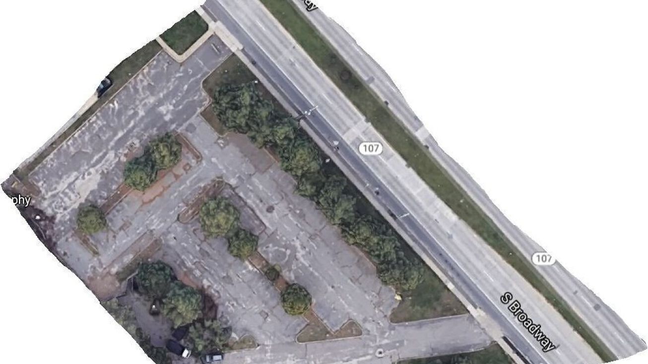 Broadway, Hicksville, NY 11801