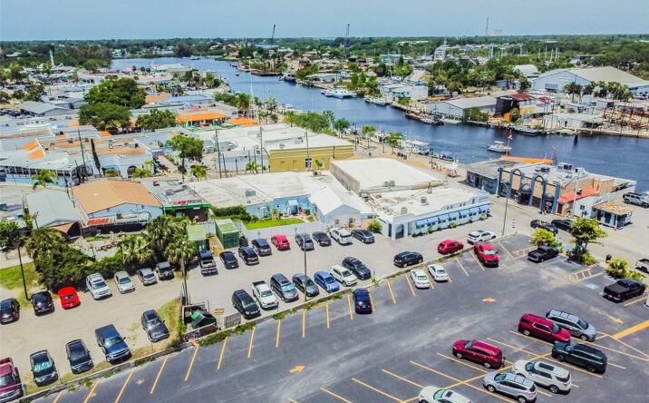 Pictures of Retail property located at E Athens St, Tarpon Springs, FL 34689 for sales - image #1