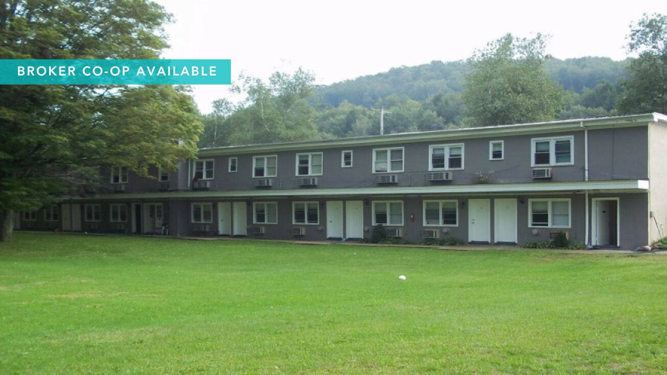 960/968 Parksville Rd, Livingston Manor, NY 12758