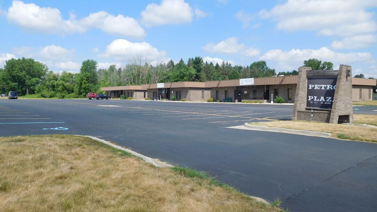 2284 Enterprise Dr, Mount Pleasant, MI 48858