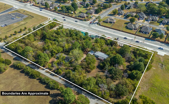 Pictures of Land property located at 10010 N Garnett Rd, Owasso, OK 74055 for sales - image #1