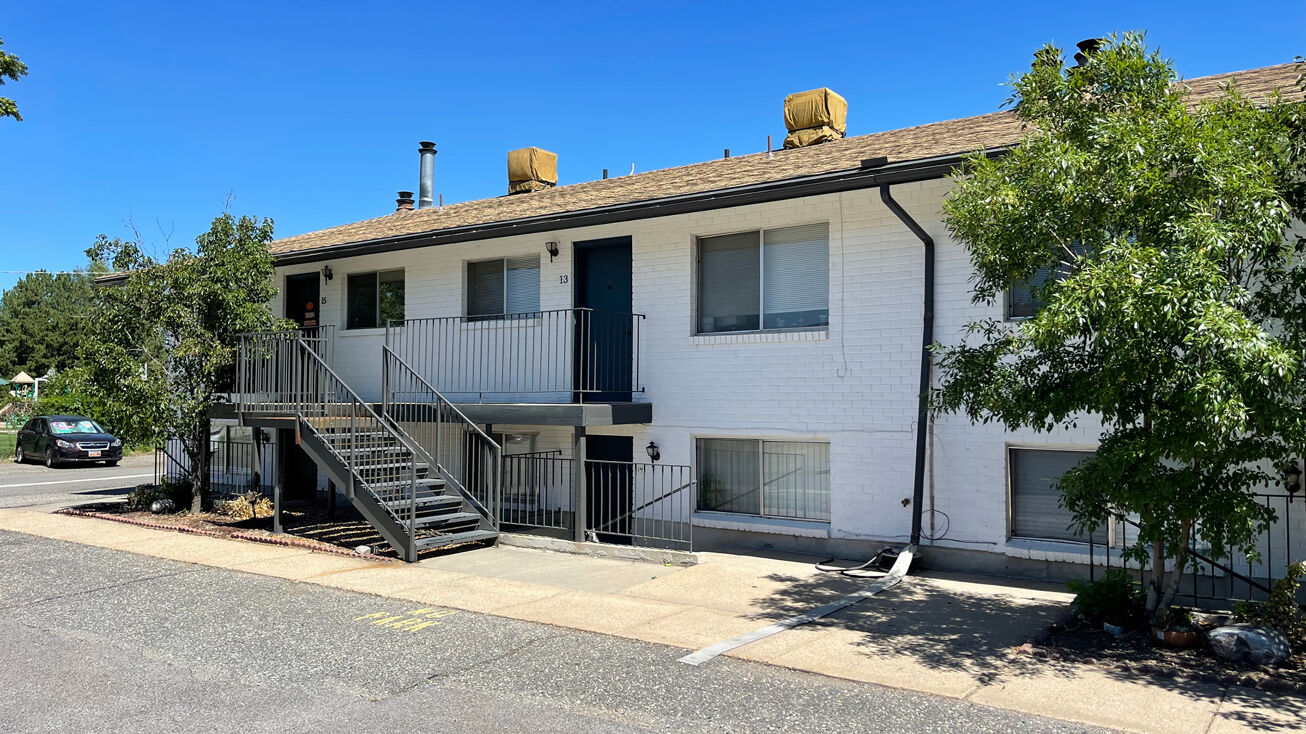 1184 W 4400 S, Riverdale, UT 84405