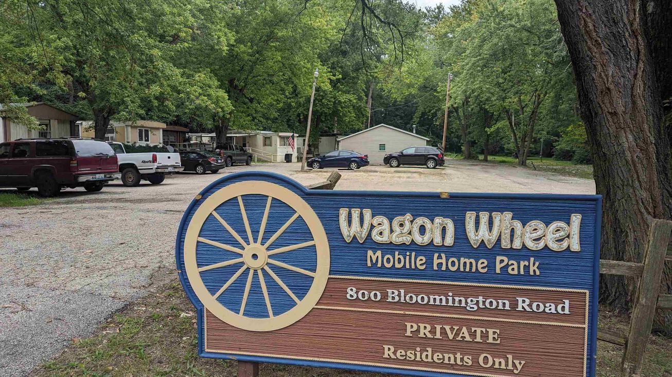 800 Bloomington Rd, East Peoria, IL 61611