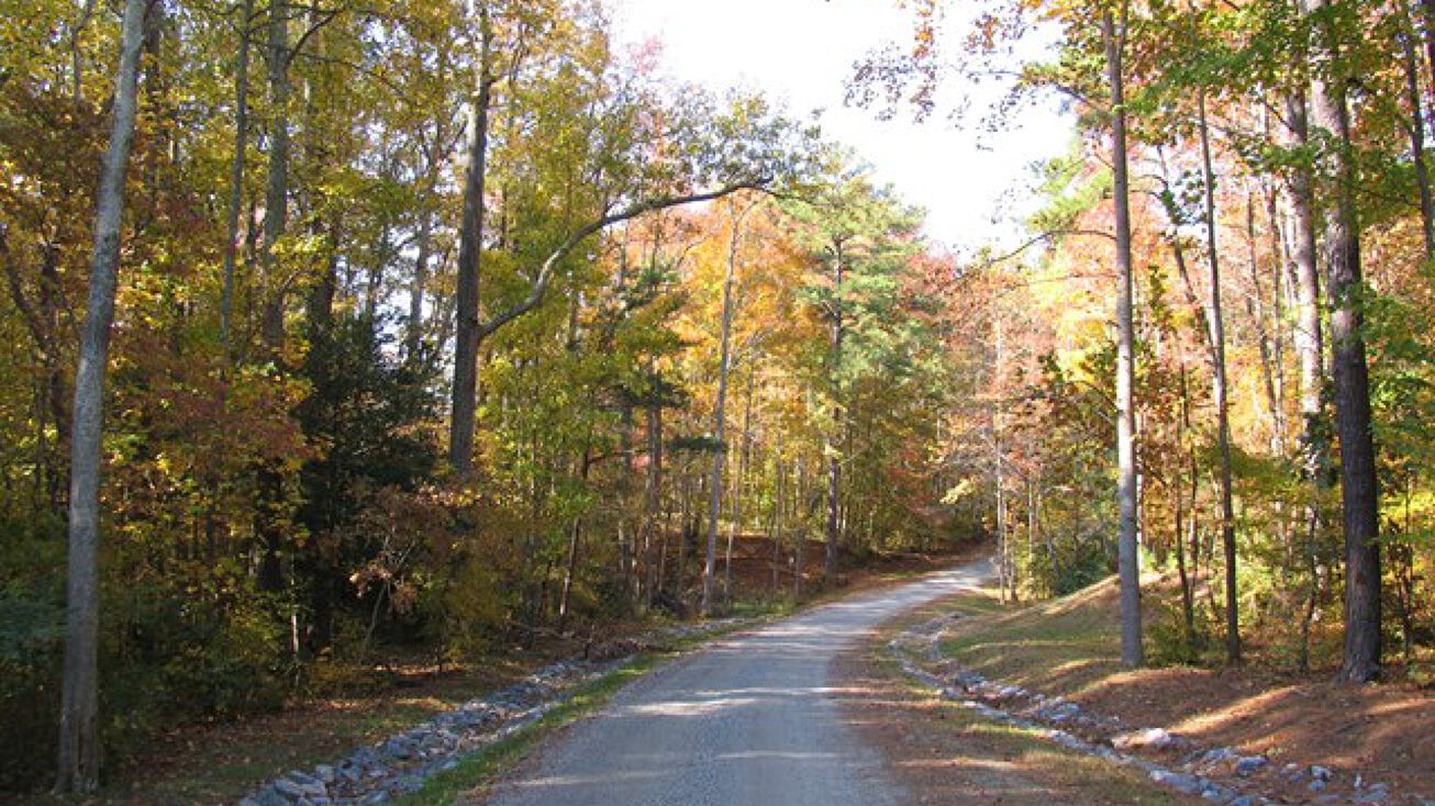 10 Glenwood Lane, Irvington, VA 22480