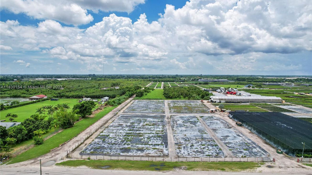 182XX SW 184 ST, Miami, FL 33187