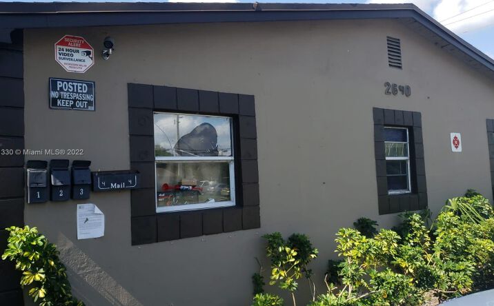 Pictures of Multifamily property located at 2640 NW 2nd St, Pompano Beach, FL 33069 for sales - image #1