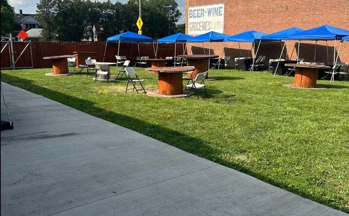 Pictures of Retail, Industrial property located at 15132 Harper Ave, Detroit, MI 48224 for sales - image #1