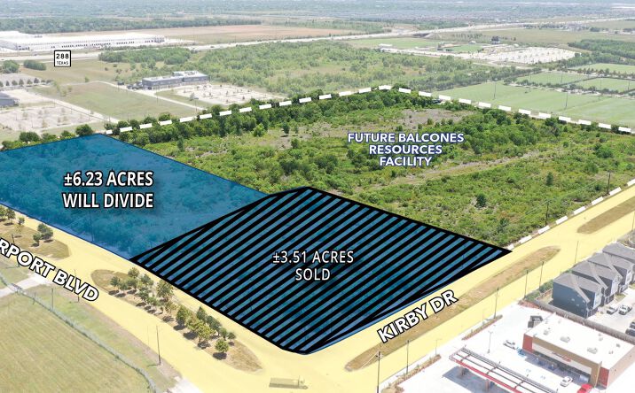Pictures of Land property located at Airport Blvd, Houston, TX 77045 for sales - image #1