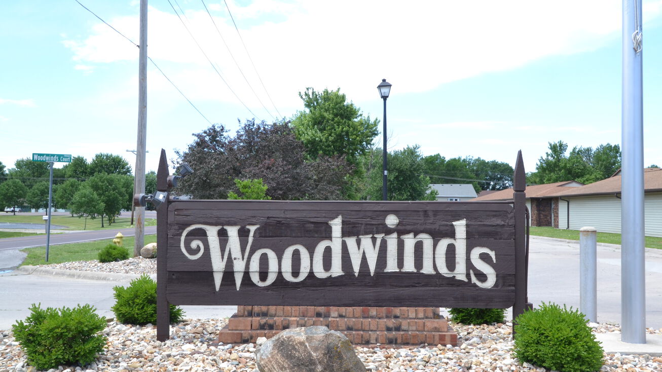 Pictures of Multifamily property located at 206 Woodwind Ct, Kirksville, MO 63501 for sales - image #1