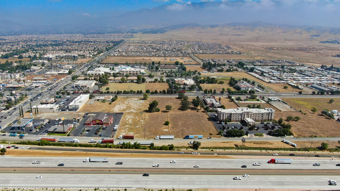 Pictures of Land property located at 6181 Joshua Palmer Wy, Banning, CA 92220 for sales - image #1