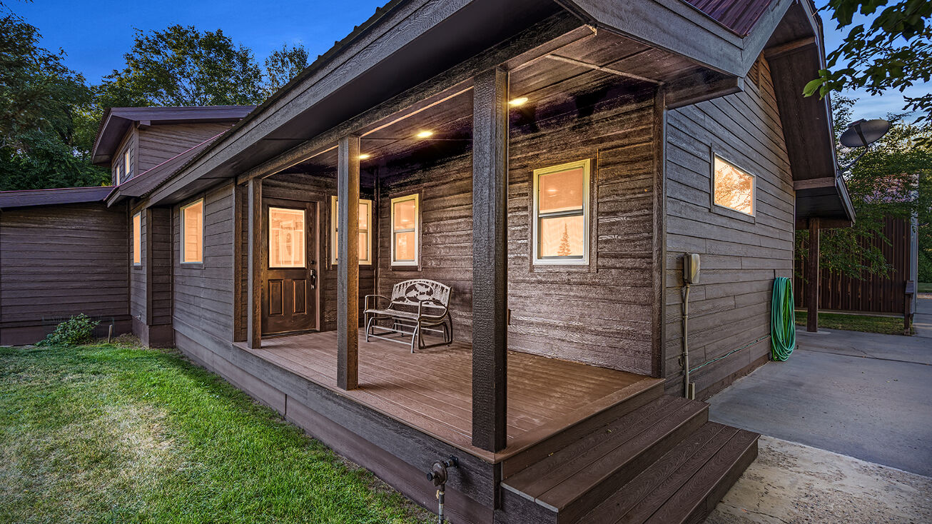 1135 WY70, Savery, WY 82332