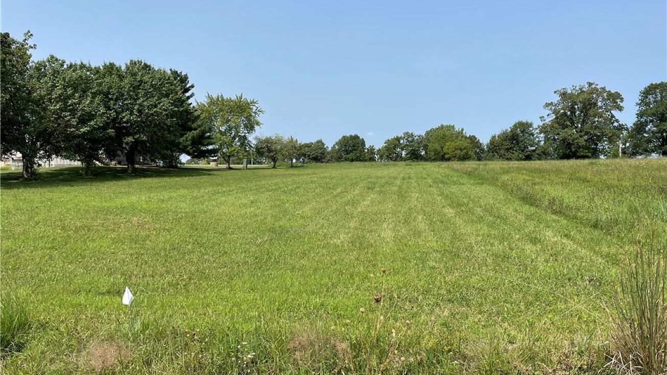 Lot 2433 Fisherman Road, Altamont, MO 64620