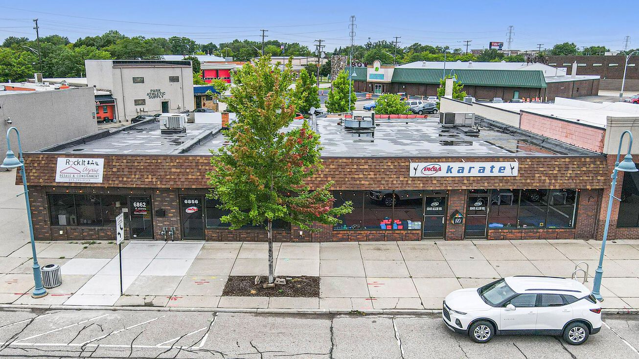 68486862 Allen Rd, Allen Park, MI 48101