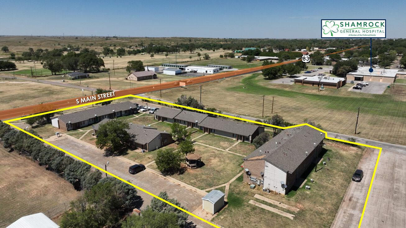 1100 S Main St, Shamrock, TX 79079