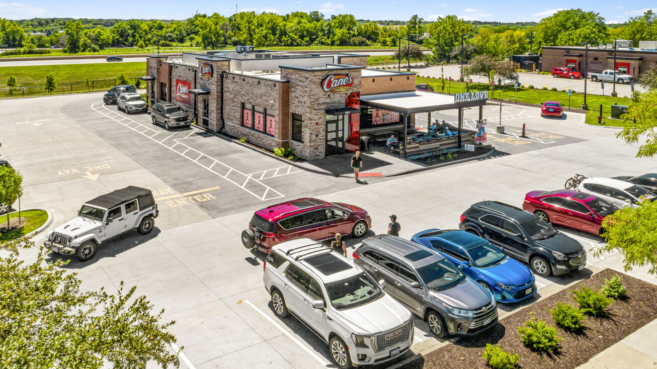 2800 Commerce Dr, Coralville, IA 52241