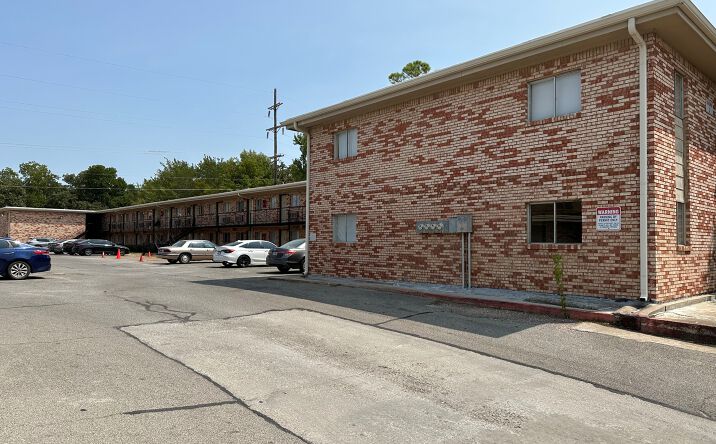 Pictures of Multifamily property located at 1506 N 7th Ave, Durant, OK 74701, 112 Wilson St, Durant, OK 74701 for sales - image #1