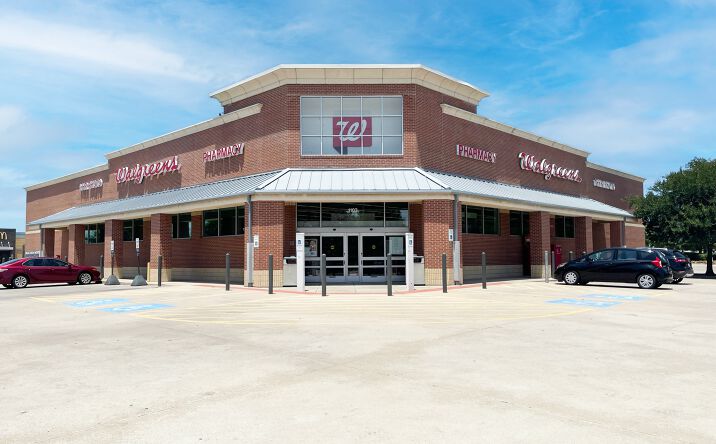 Pictures of Retail property located at 1103 W Round Grove Rd, Lewisville, TX 75067 for comps - image #1
