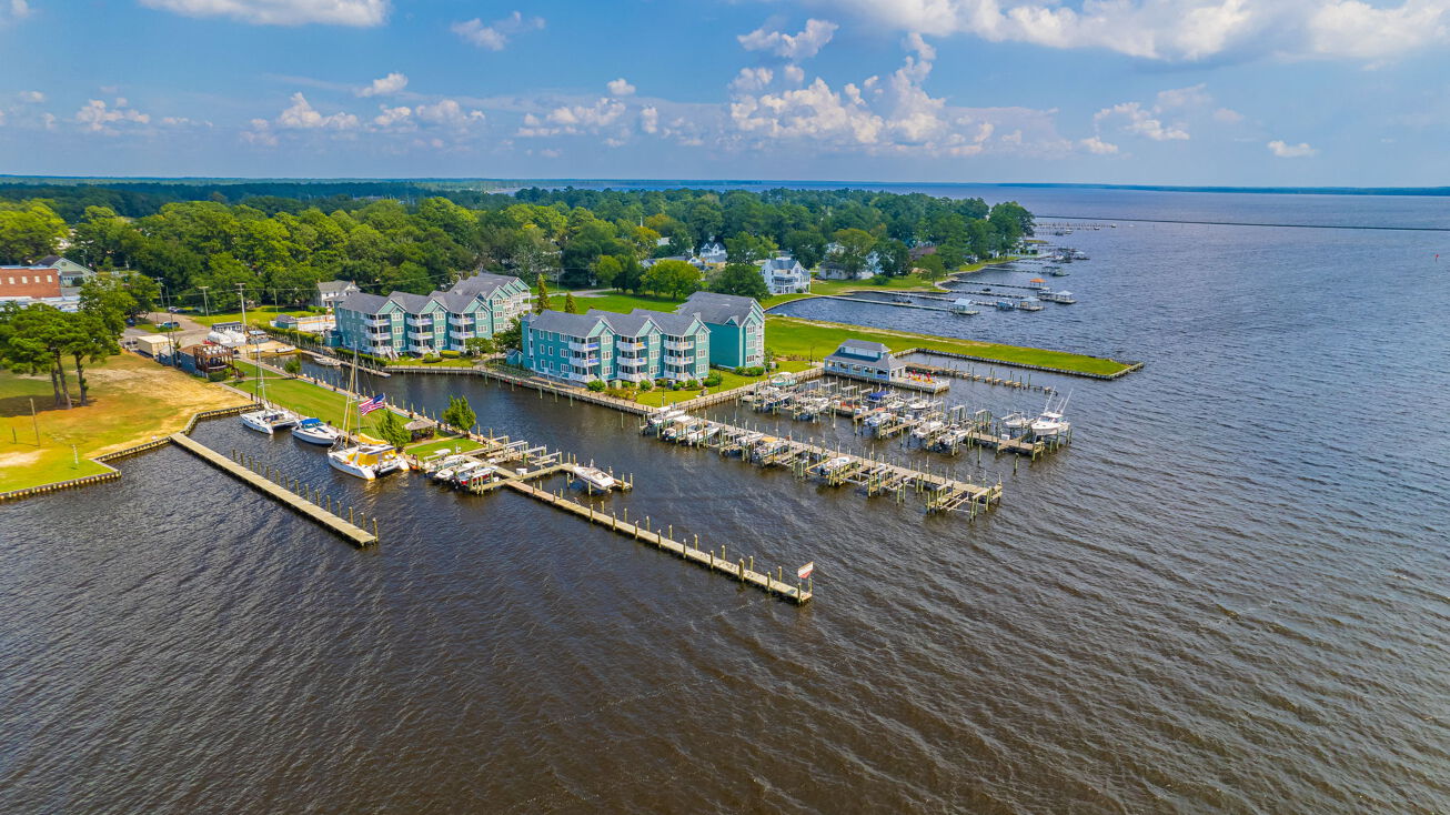 322 E Water St, Belhaven, NC 27810